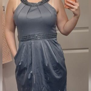 Comfy Halter Cocktail Dress With Pockets.